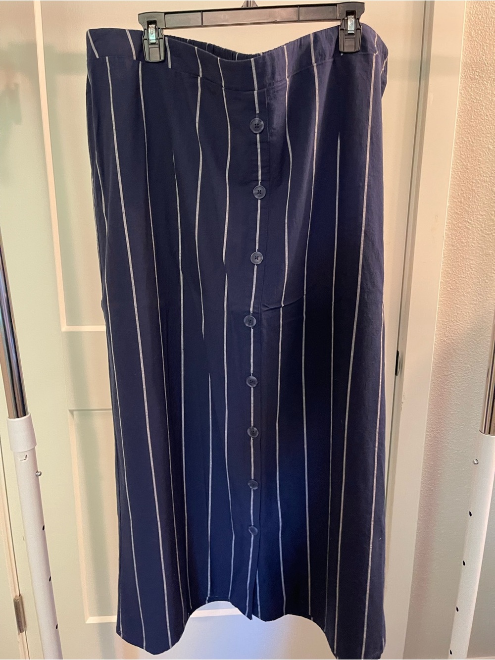 Ava & Viv Navy Stripe Button Front Midi Skirt 2X NWT